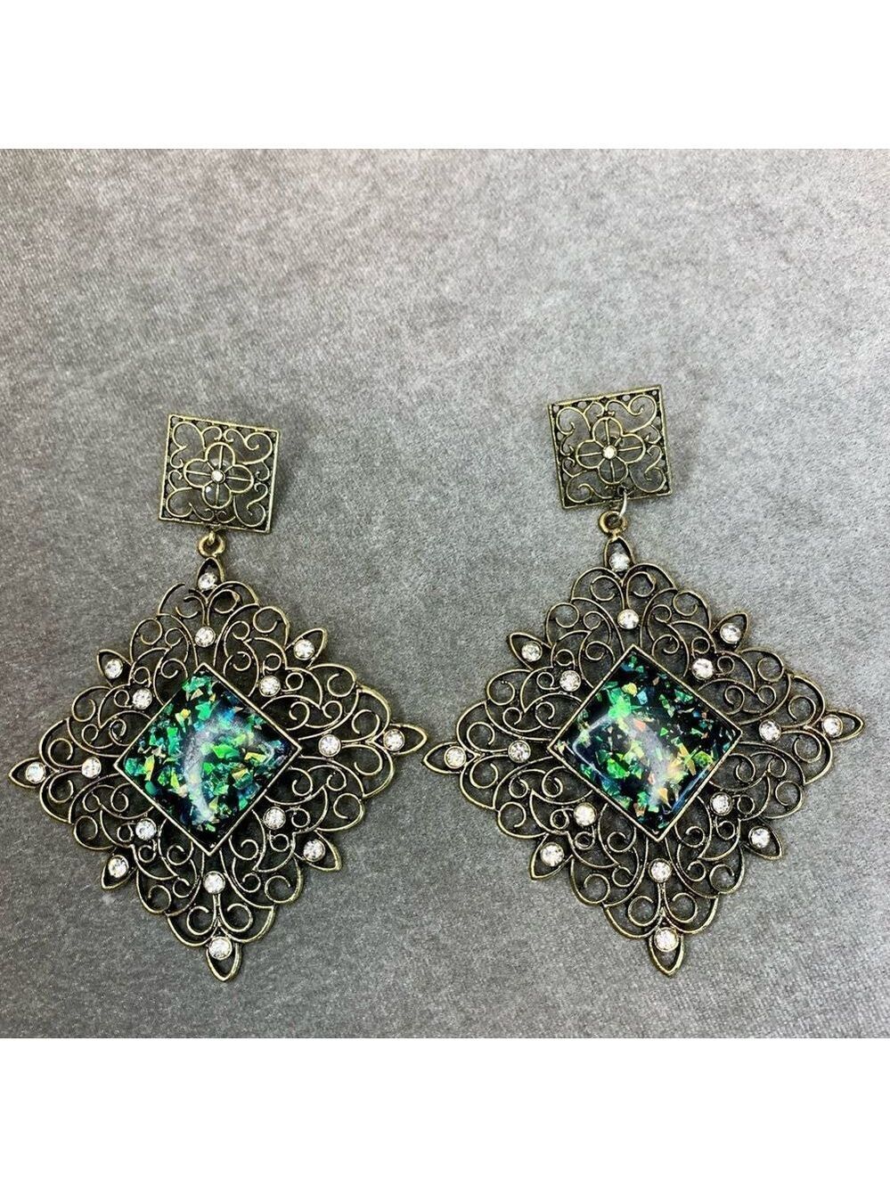 SQUARE brass tone filagree Crystal Rhinestone dangling earrings